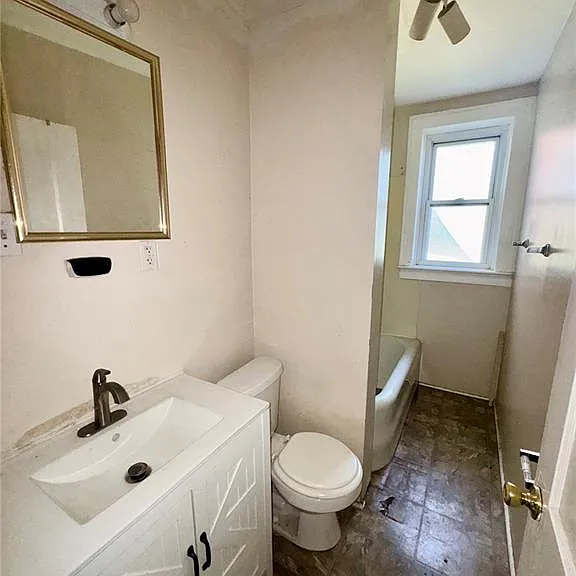 2406 Edison Ave #1A — Photo 16