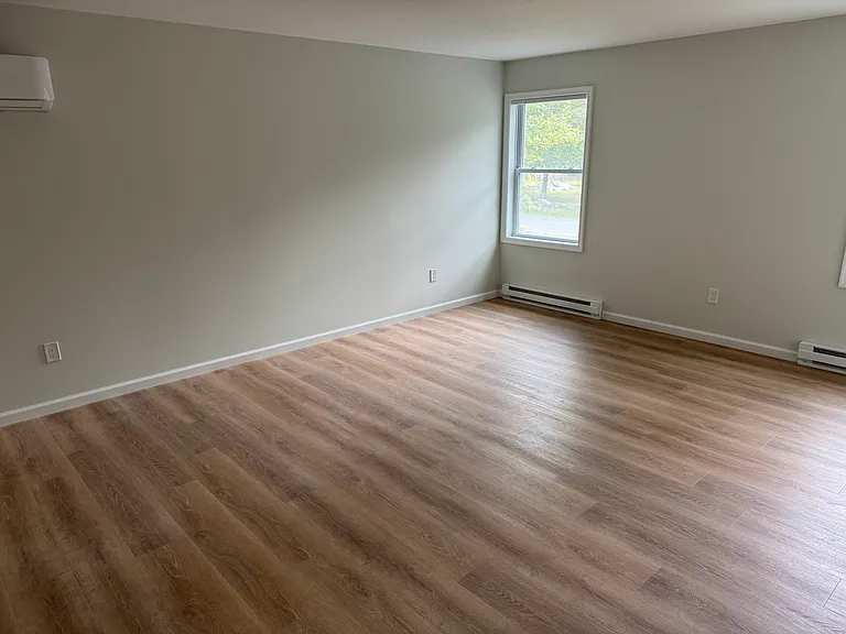 125 Cobblestone Dr — Photo 14
