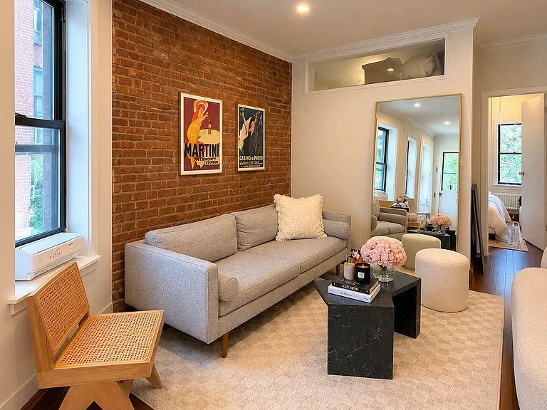 253 Elizabeth St #3F — Photo 1