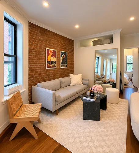 253 Elizabeth St #3F Photo 1