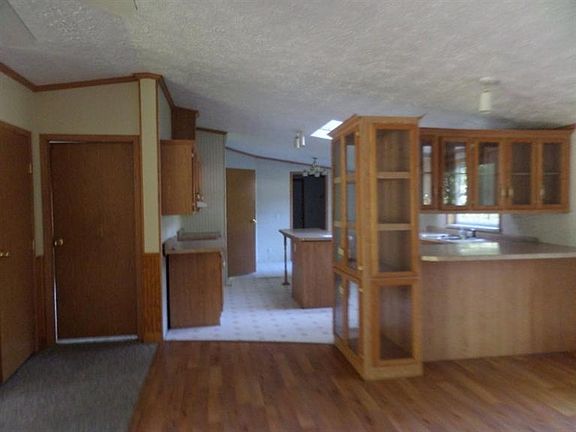 4th image of 4832 E 27th Ave