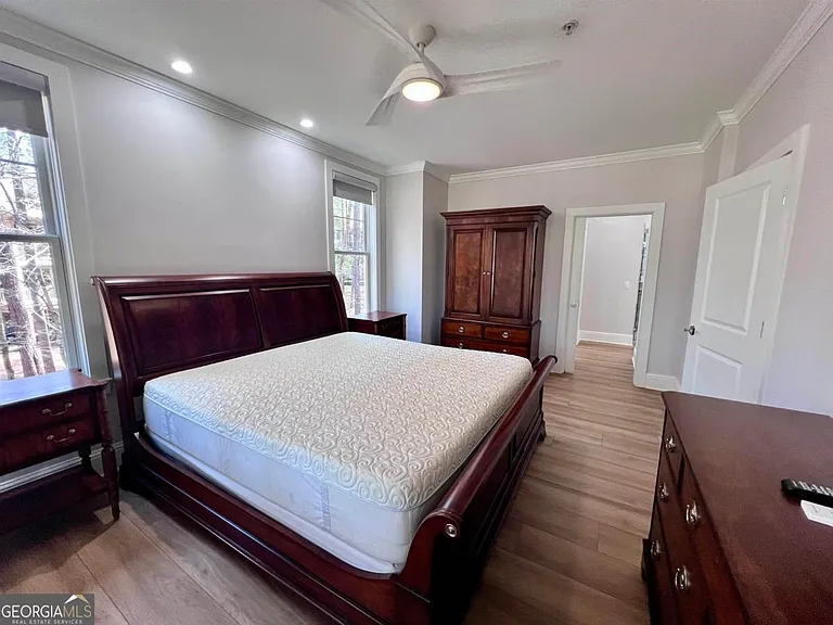 1040 Creekside #D — Photo 21