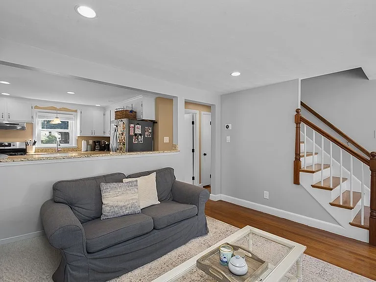 143 Perham St — Photo 15