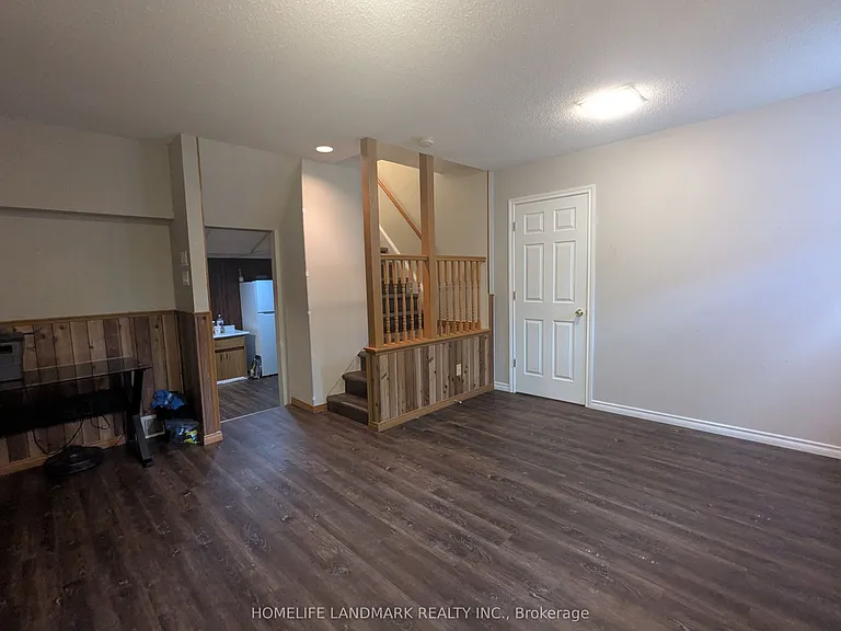 195 Carter Ave #LOWER — Photo 5