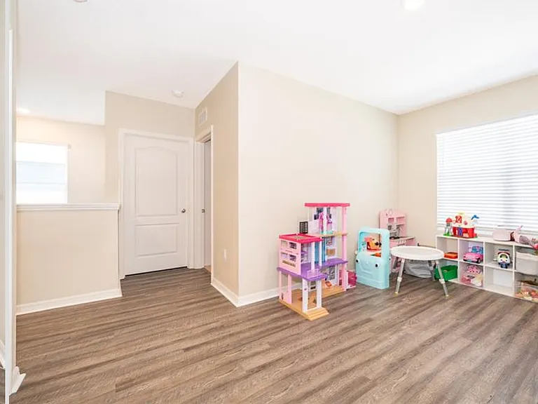 6773 Coral Berry Dr — Photo 7