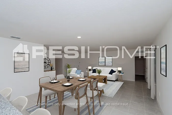 1426 Rila St SE — Photo 6