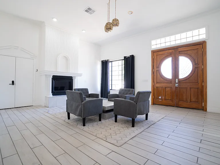5102 W Osborn Rd — Photo 20