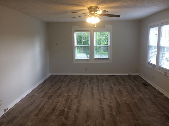 2nd image of 116 Lowe St