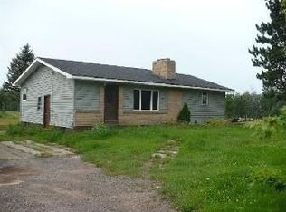 6574 Hermantown Rd, Cloquet, MN 55720