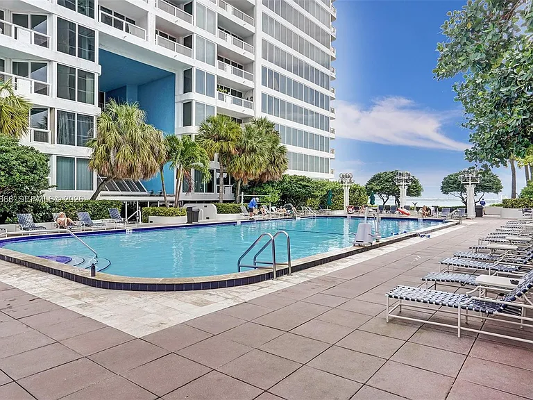 1717 N Bayshore Dr #A-1236 — Photo 19