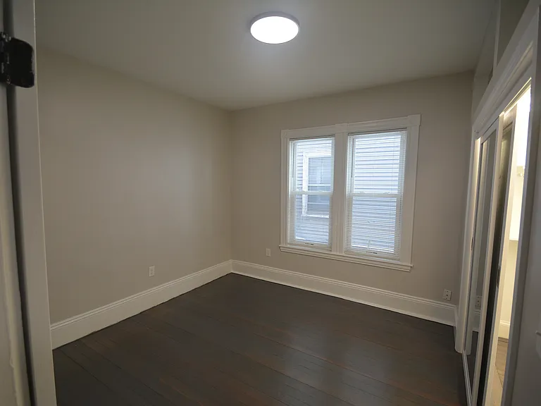 31 Claybourne St #1 — Photo 31