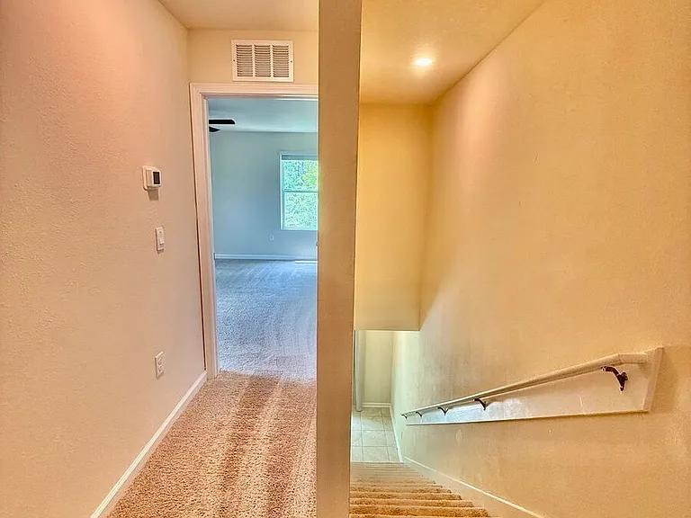 192 Pasadena Dr — Photo 11