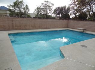7237 Jellico Ave, Van Nuys, CA 91406