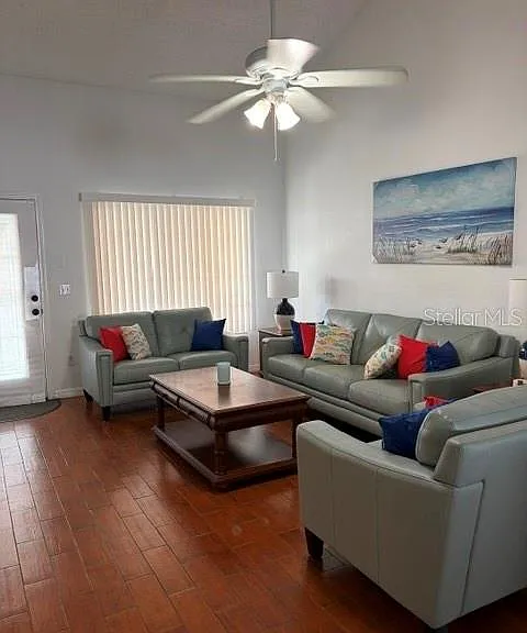 11424 Haymarket Ct — Photo 4