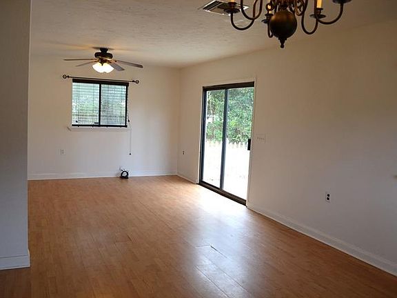 3rd image of 15664 SE 92nd Ave