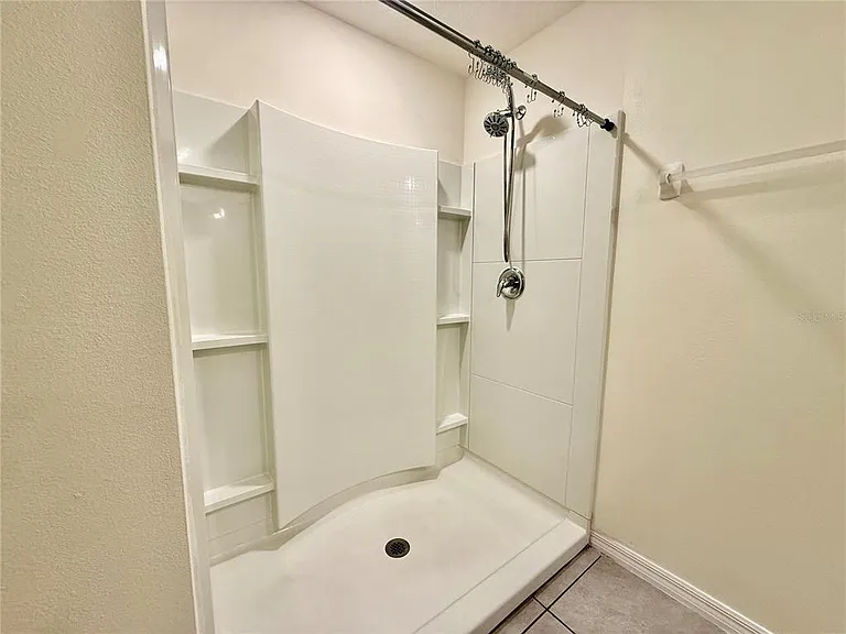 4119 Autumn Amber Dr — Photo 16