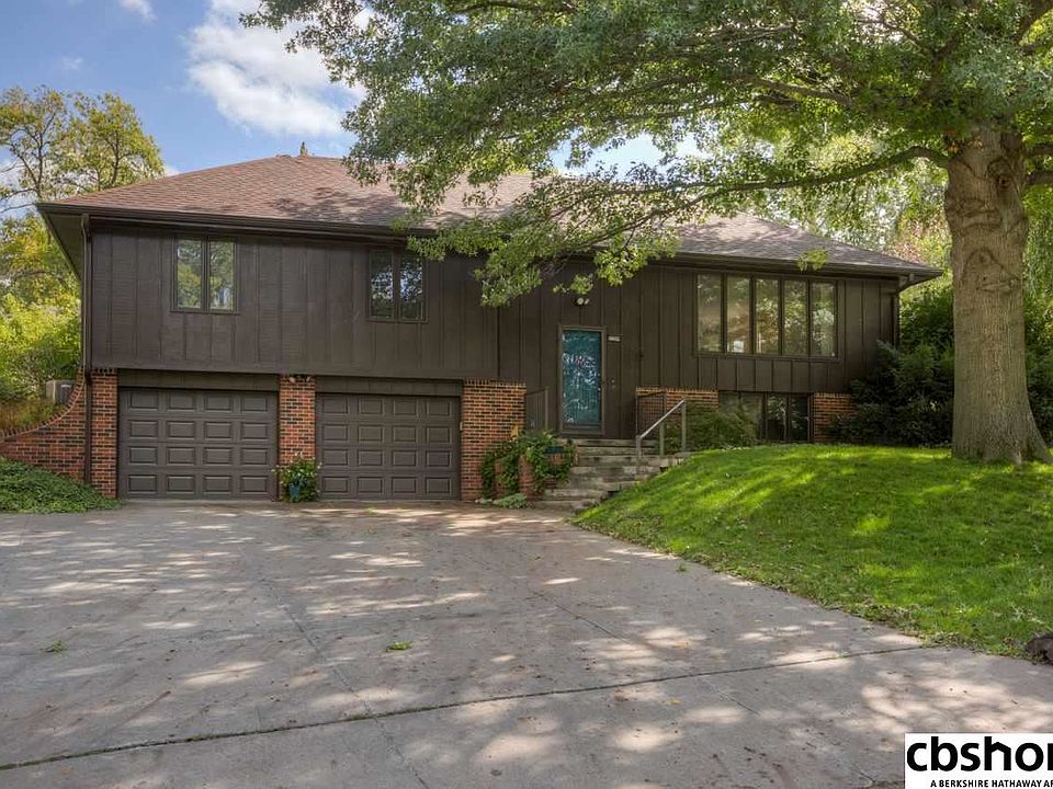 1st image of 12209 Deer Hollow Dr