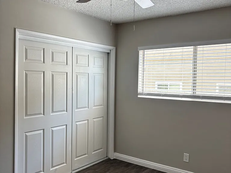 13425 Mulberry Dr — Photo 8