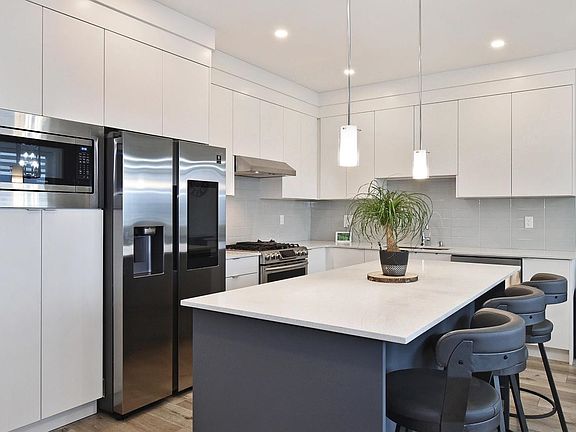 5th image of 31548 Upper Maclure Rd #14