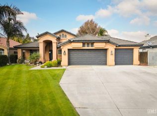 10414 Blythe Ct, Bakersfield, CA 93311