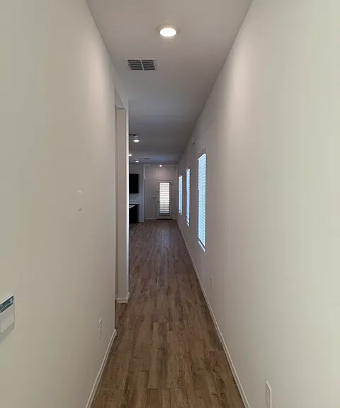 9970 N Cascalote Ln — Photo 2
