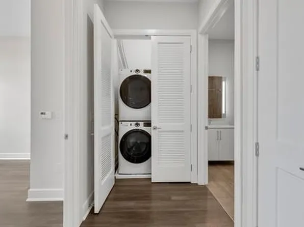 121 34th Street image 192 of 213