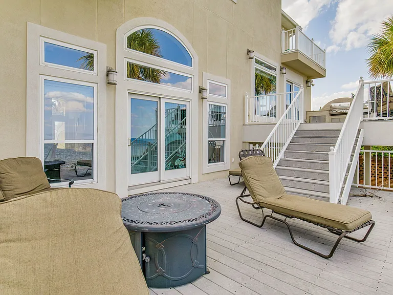 20 Baybridge Dr — Photo 73