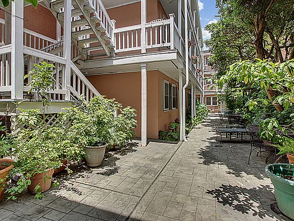 3rd image of 919 Saint Philip St APT 8
