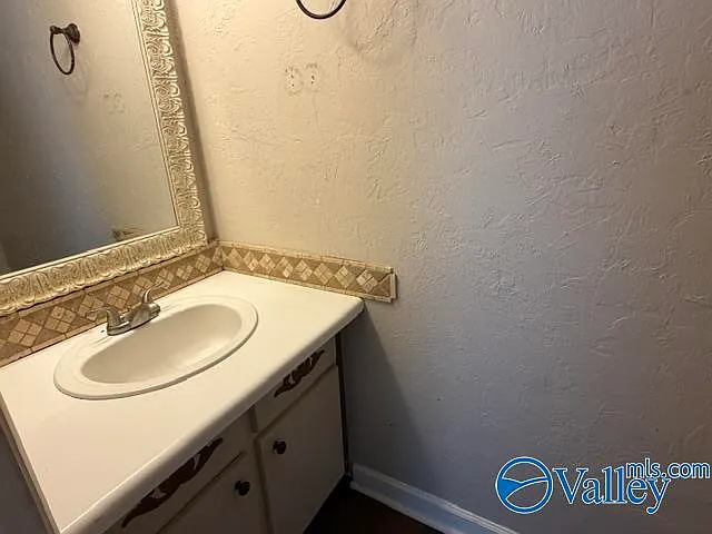 1114 Terry Cir — Photo 15