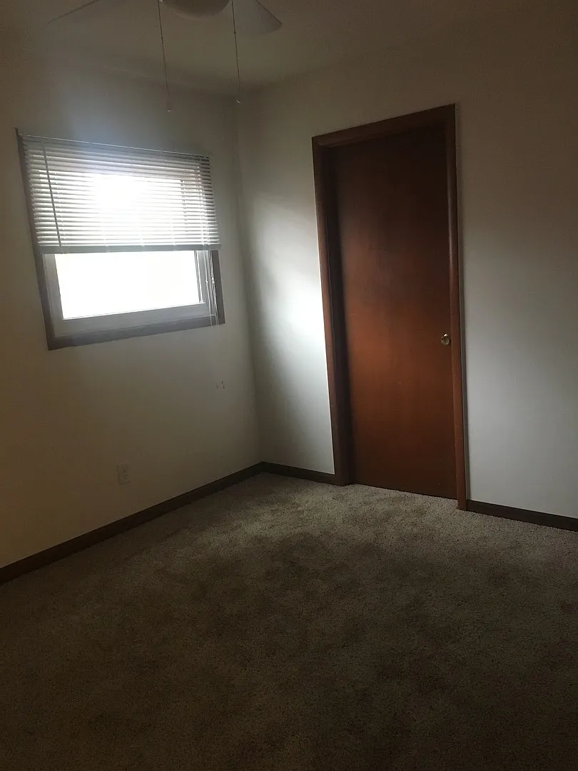 Updated Madison West, Two Bedroom, One Bathroom Duplex — Photo 4