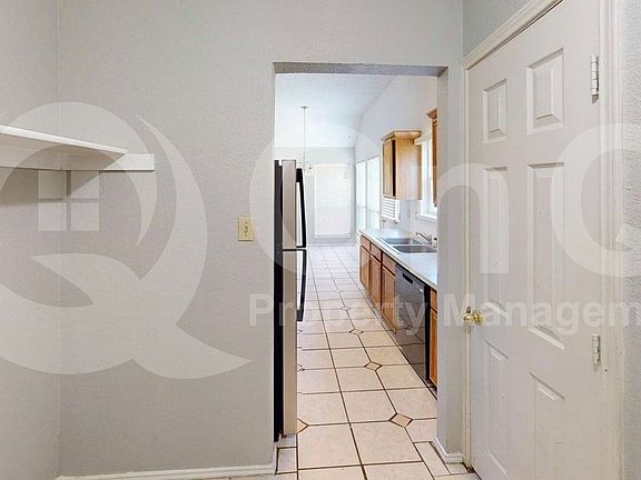 5th image of 12603 Summer Hill Dr
