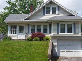 208 Bakerdale Rd, Rochester, NY 14616