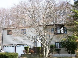 34 Highview Ter, Dover, NJ 07801