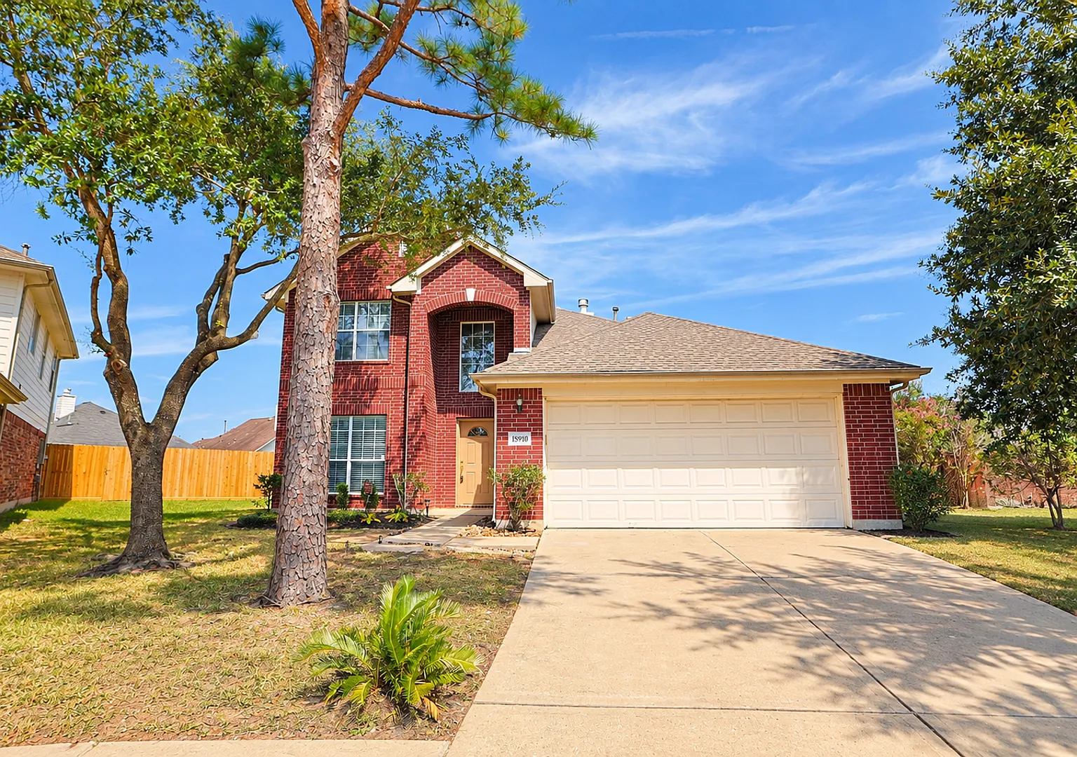 18910 Piney Bend | 4 Bed 2.5 Bath | Lovely 2 story in quiet cul-de-sac — Photo 1