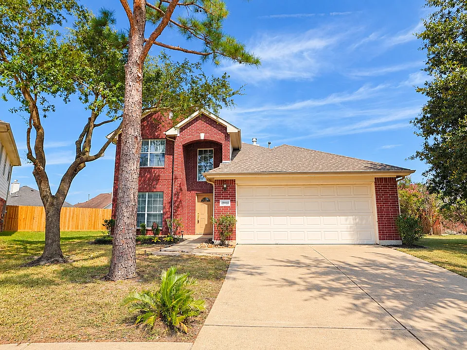 18910 Piney Bend Ct