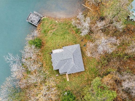 5th image of 165 Lee Road 794