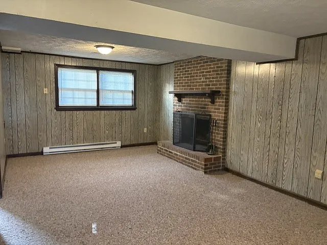 1701 Heritage Cir — Photo 20