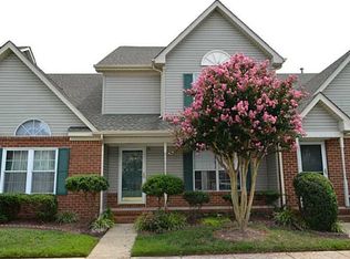 249 N Hill Ln, Chesapeake, VA 23322