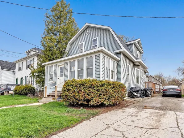 890 Shawano Ave, Green Bay, WI 54303