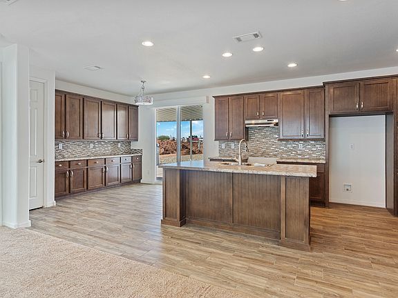 2nd image of 312 E Oneil Dr #208-128