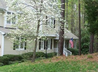 2 Ennis Ct, Raleigh, NC 27613