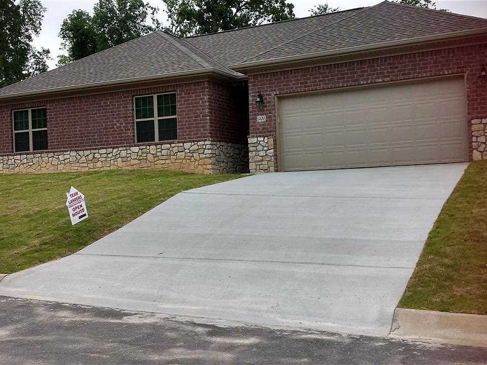 1st image of 1400 Hunter Wood Dr
