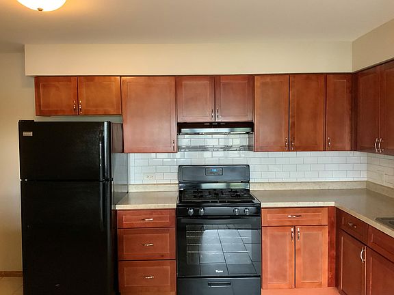 2nd image of 4920 Harold Ave #3B