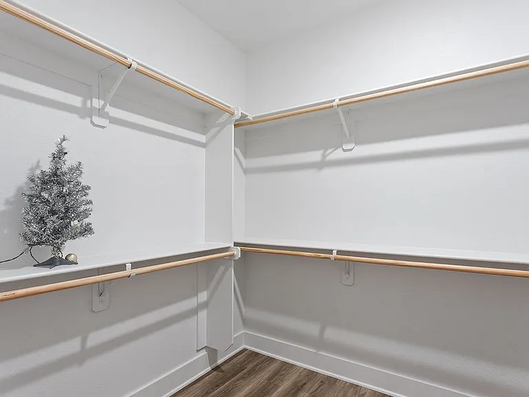 4820 W Aurora St — Photo 16