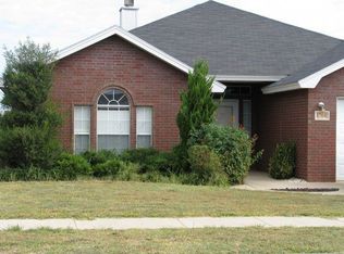 1704 77th St, Lubbock, TX 79423