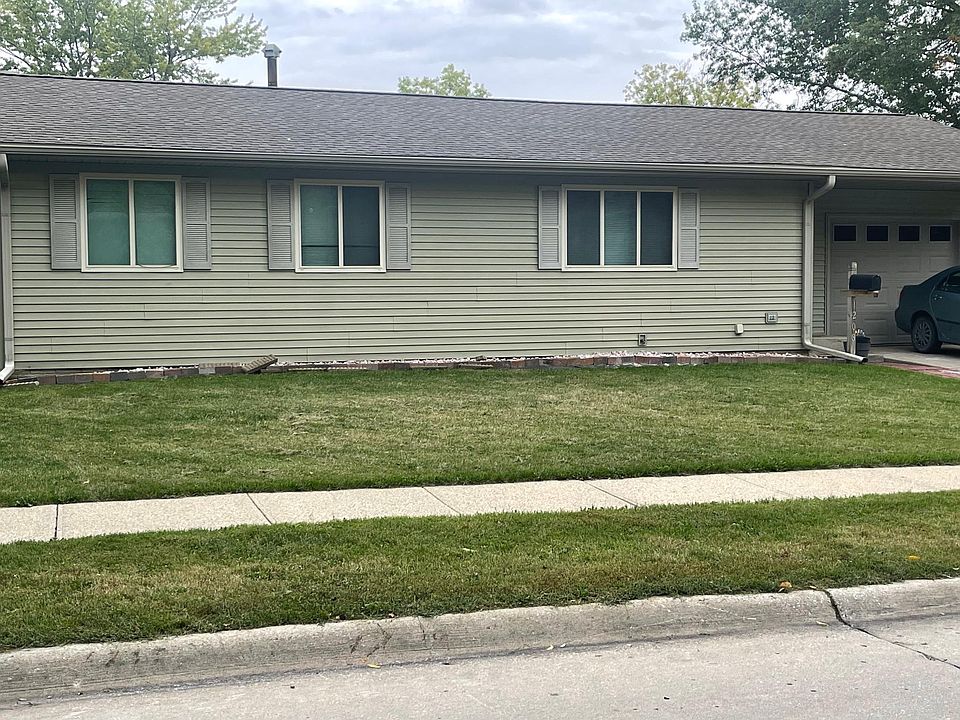 1208 Arthur St, Iowa City, IA 52240 Zillow