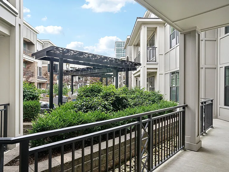 The Lexington Dilworth — Photo 31