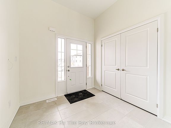 2nd image of 73 Federica Cres