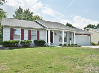 202 Oak Valley Dr, Saint Peters, MO 63376