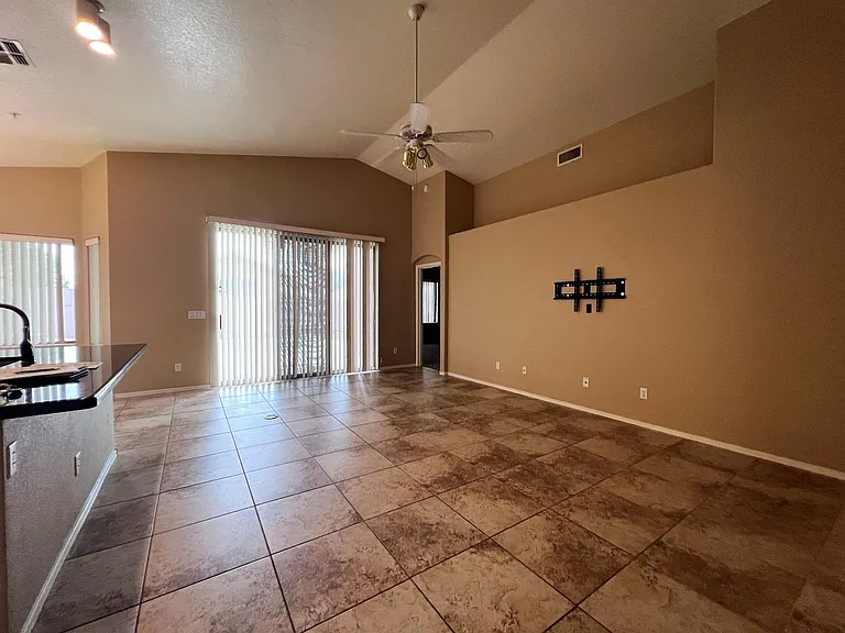 9689 E Friess Dr — Photo 8
